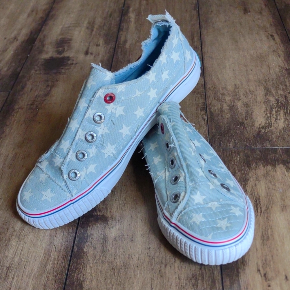 Size seven and a half blue fish red white and blue denim sneakers